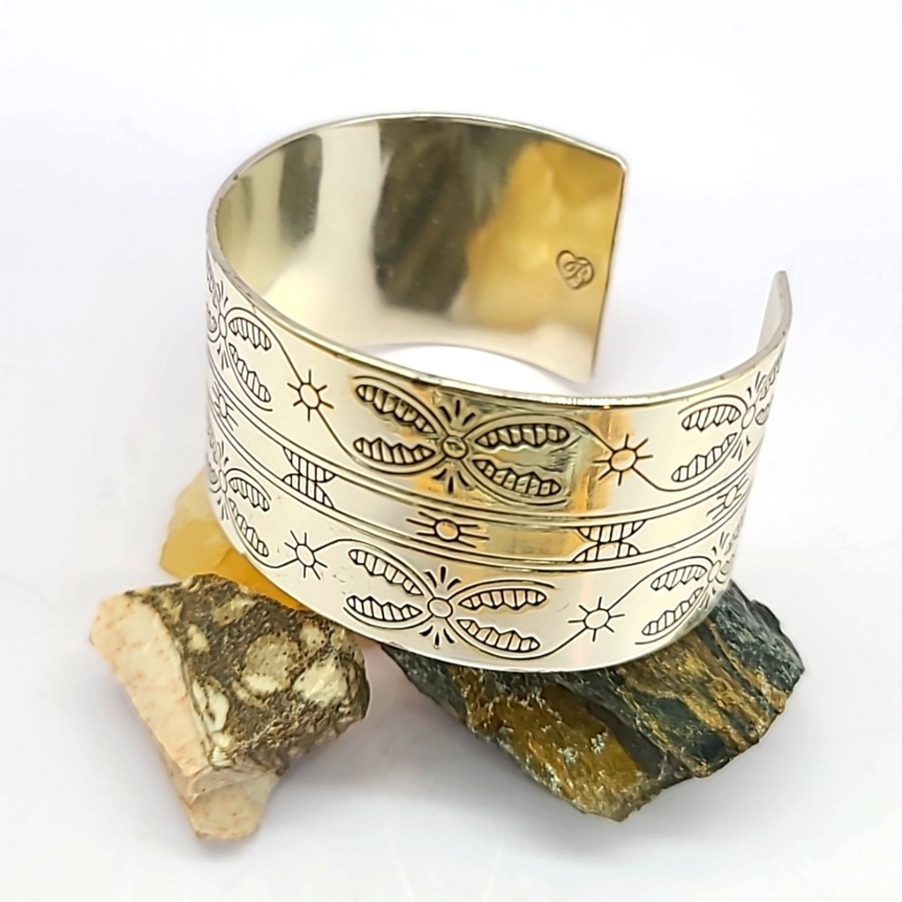 Brighton "SOUTHWEST DREAMS" Retired Wide Cuff with Etched Tribal Motifs! Rare!